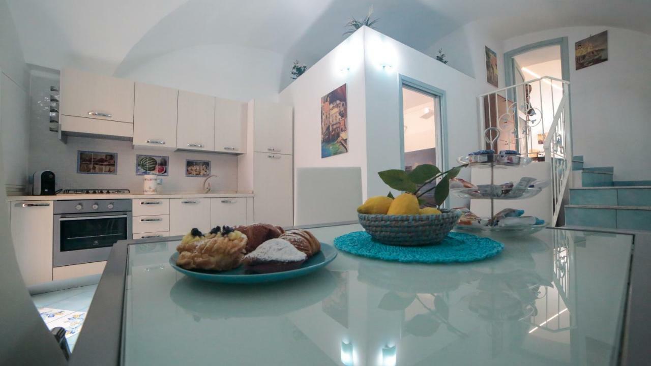 La Mostra Boutique Apartment Maiori Eksteriør bilde